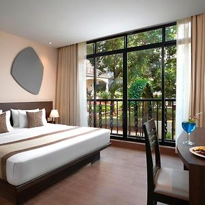 Suite Estándar de 2 Habitaciones y Cama King en Ala